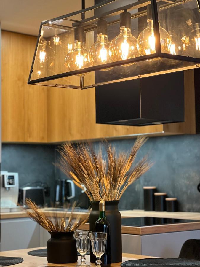 Family & Business Elegant Apartments, Kadzielnia, Wdk, Stadion Korona -1 Bedroom, Terrace, Garage, New! Kielce Esterno foto