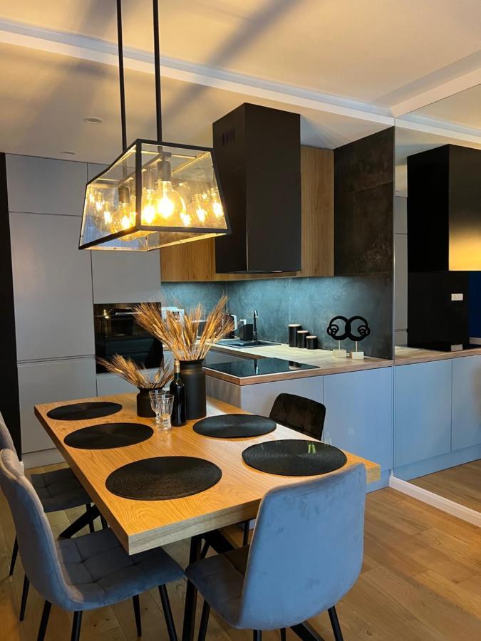 Family & Business Elegant Apartments, Kadzielnia, Wdk, Stadion Korona -1 Bedroom, Terrace, Garage, New! Kielce Esterno foto