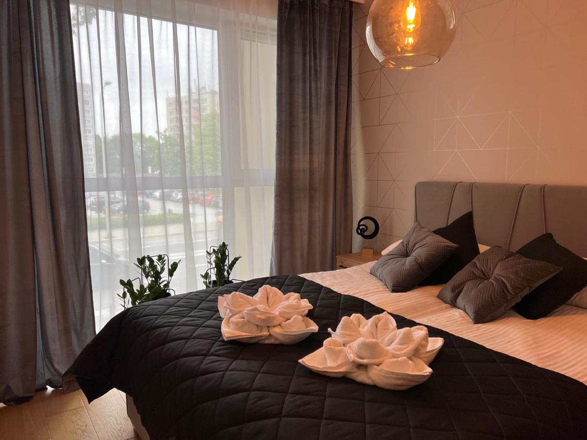 Family & Business Elegant Apartments, Kadzielnia, Wdk, Stadion Korona -1 Bedroom, Terrace, Garage, New! Kielce Esterno foto
